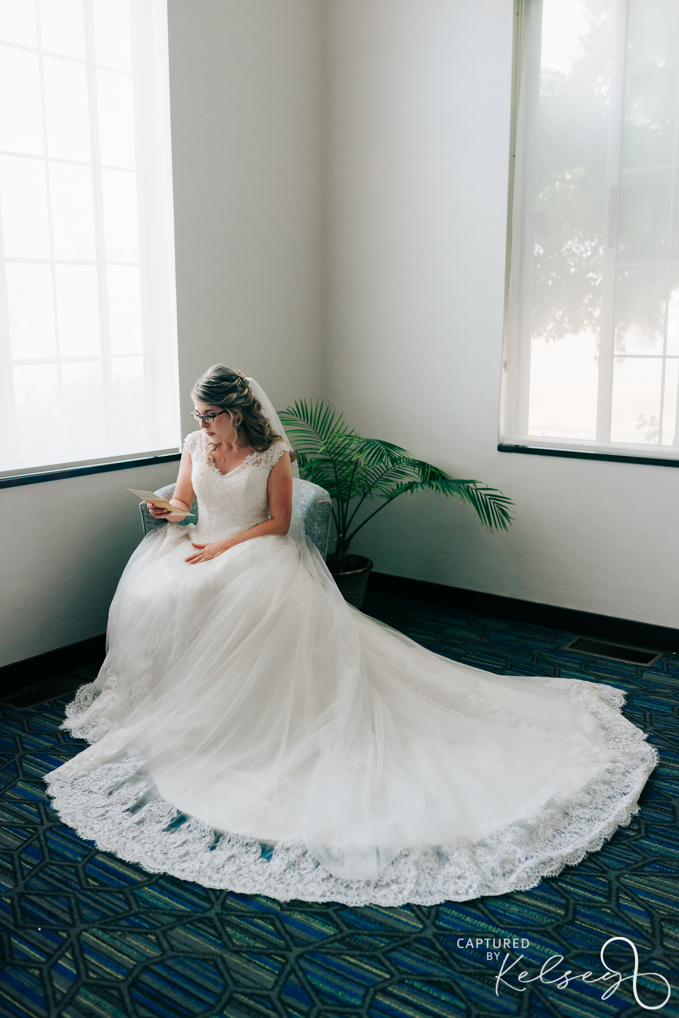 MICHIGAN-WEDDING-PHOTOGRAPHER-ODINS-OWN-MOWINSKI-CAPTURED-BY-KELSEY-BLOG-13