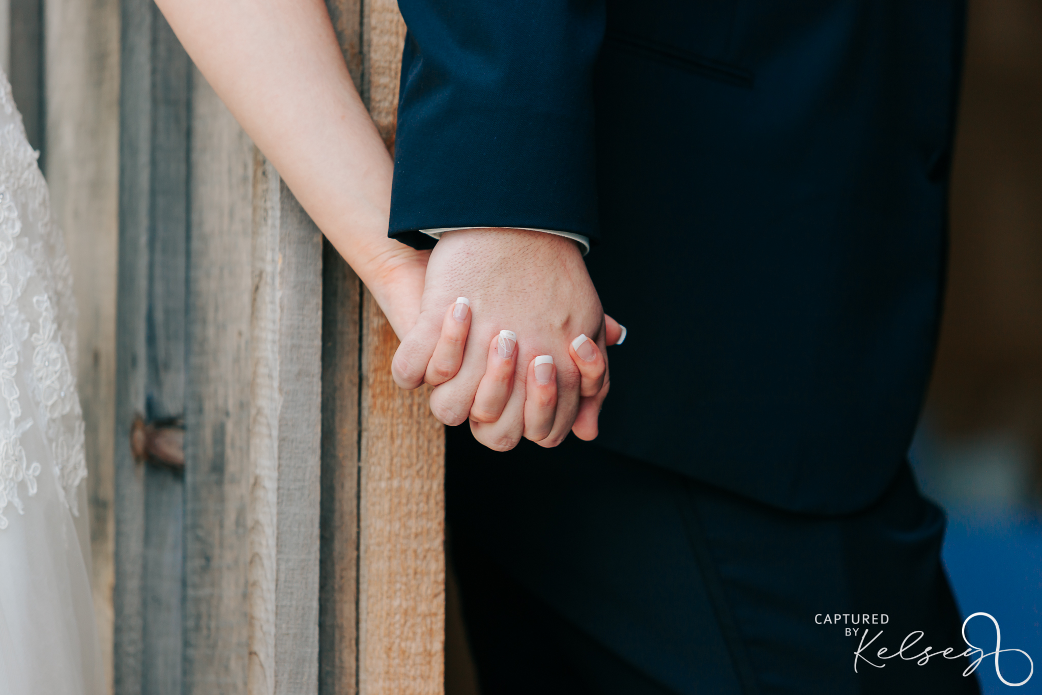 MICHIGAN-WEDDING-PHOTOGRAPHER-ODINS-OWN-MOWINSKI-CAPTURED-BY-KELSEY-BLOG-21
