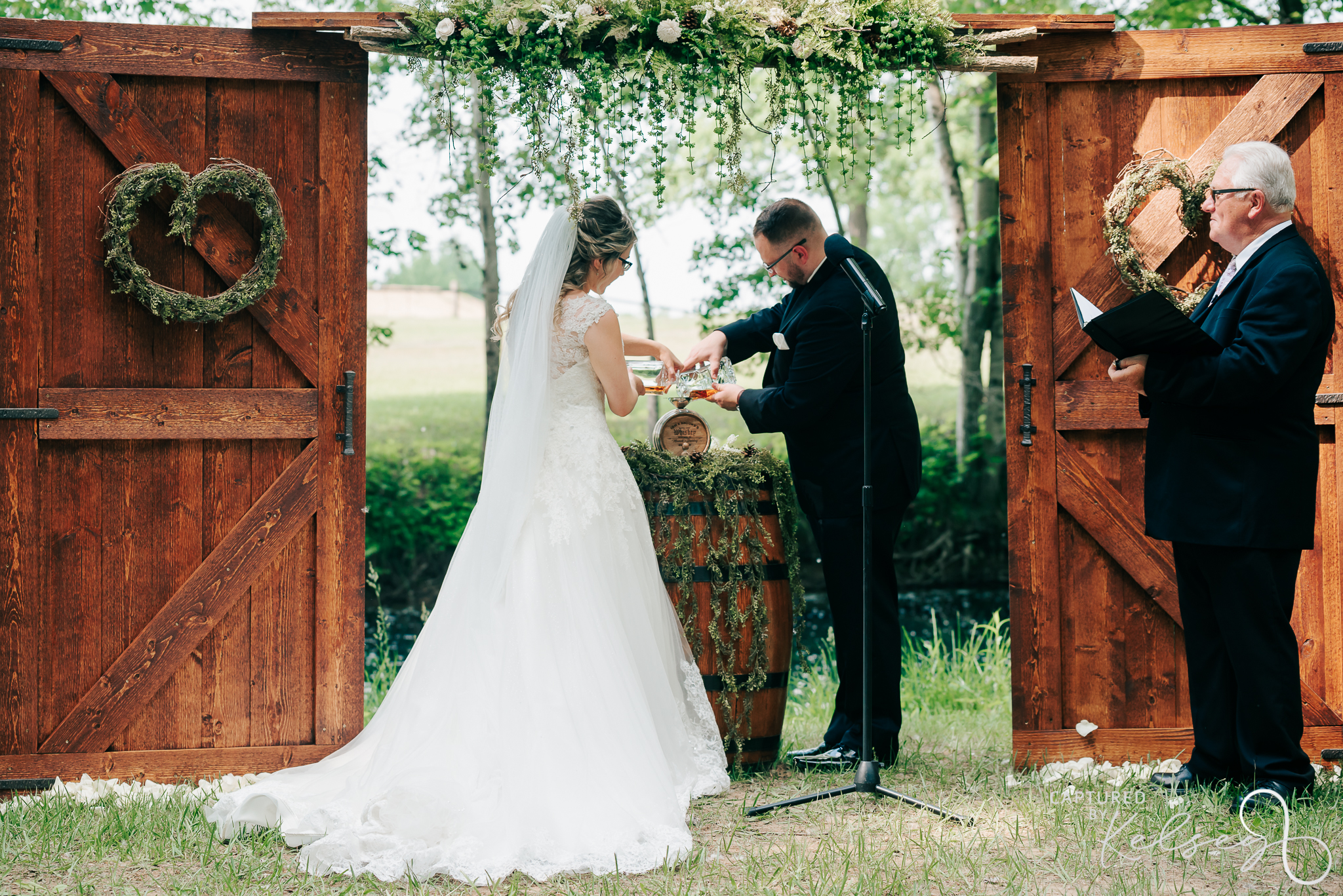 MICHIGAN-WEDDING-PHOTOGRAPHER-ODINS-OWN-MOWINSKI-CAPTURED-BY-KELSEY-BLOG-40