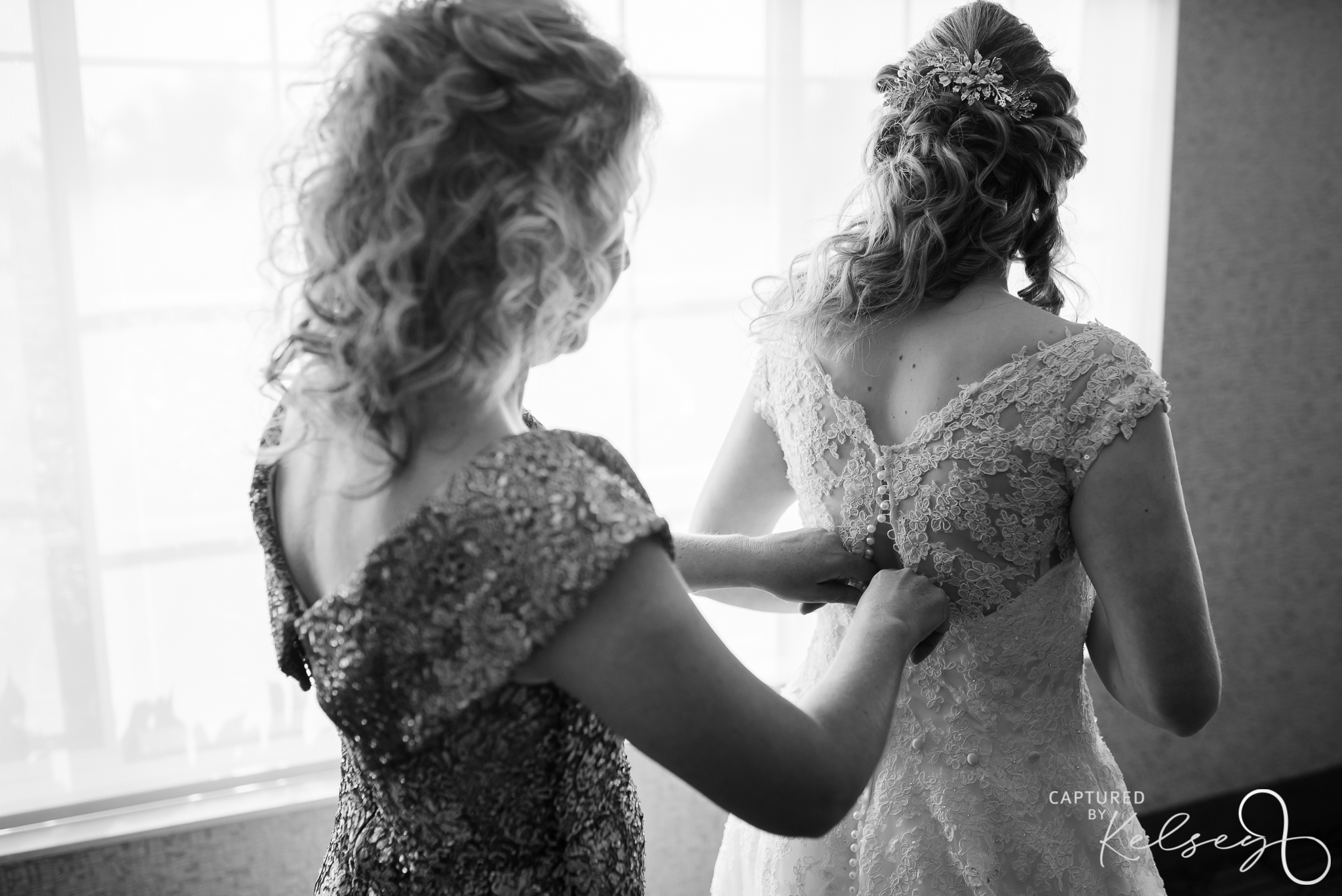 MICHIGAN-WEDDING-PHOTOGRAPHER-ODINS-OWN-MOWINSKI-CAPTURED-BY-KELSEY-BLOG-8
