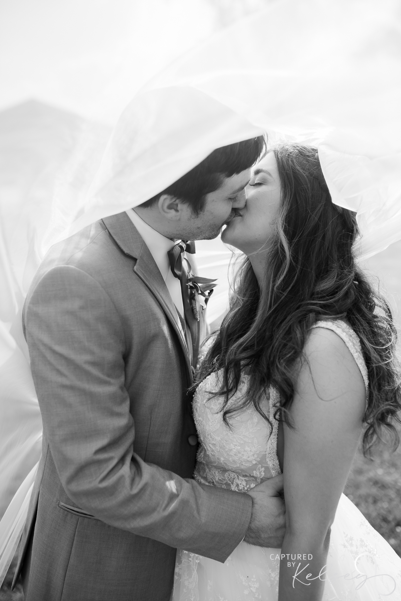 WALDENWOODS-WEDDING-PHOTOGRAPHER-MARTIN-CAPTURED-BY-KELSEY-BLOG-60