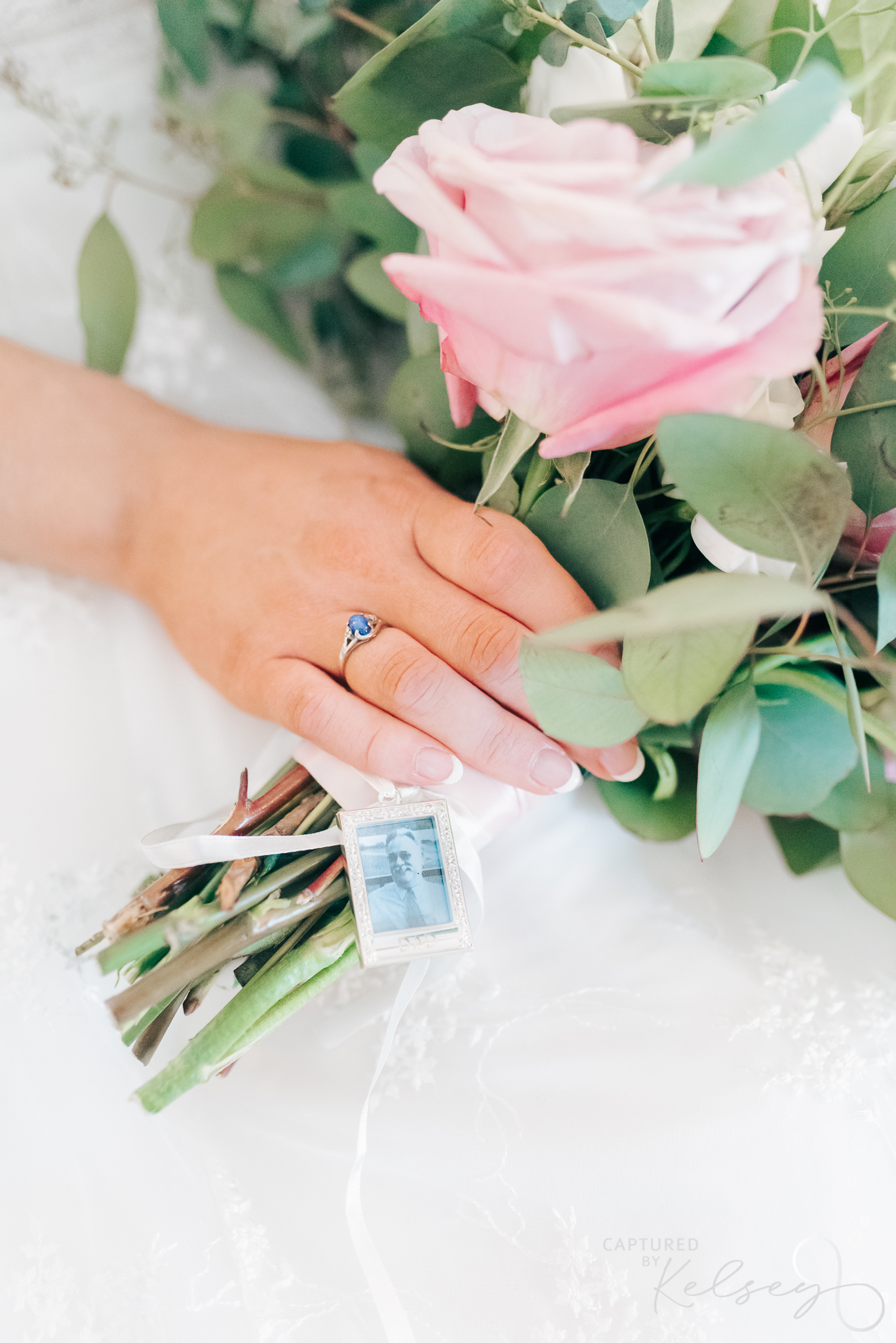 WALDENWOODS-WEDDING-PHOTOGRAPHER-MARTIN-CAPTURED-BY-KELSEY-BLOG-76